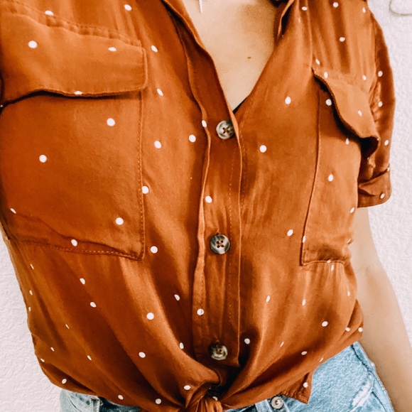 Button down top - Picture 4 of 4